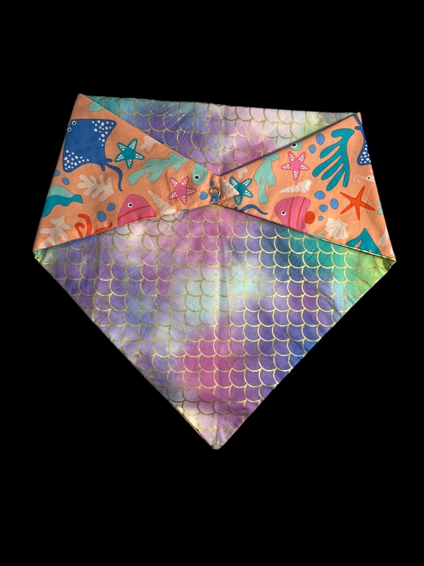 Medium dog bandanas-scales and starfish