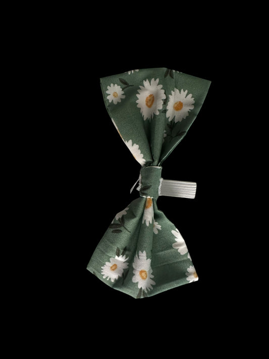 Medium dog bow ties- Green with white flowers