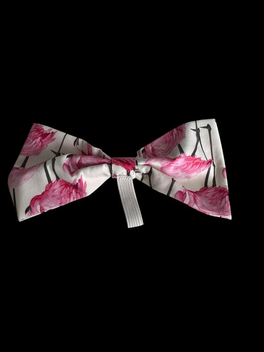 Medium dog bow ties- Pink flamingos