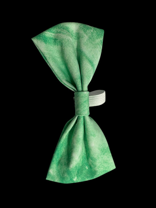 Medium bow ties- Light green tie-dye