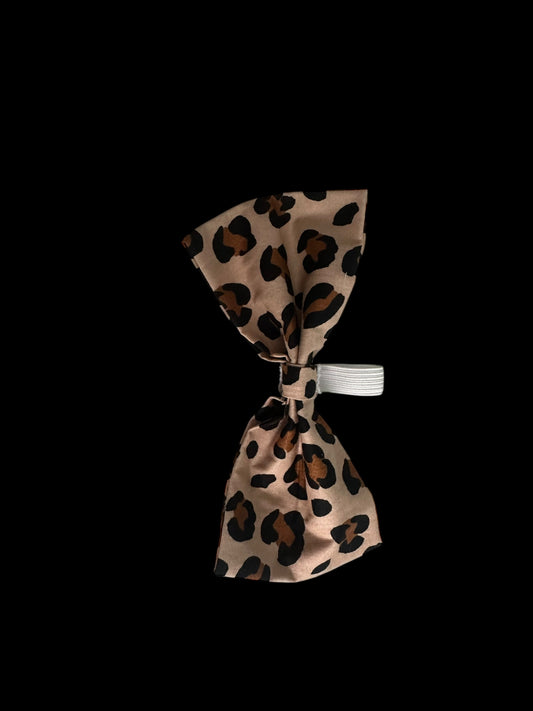 Medium dog bow ties- leopard print