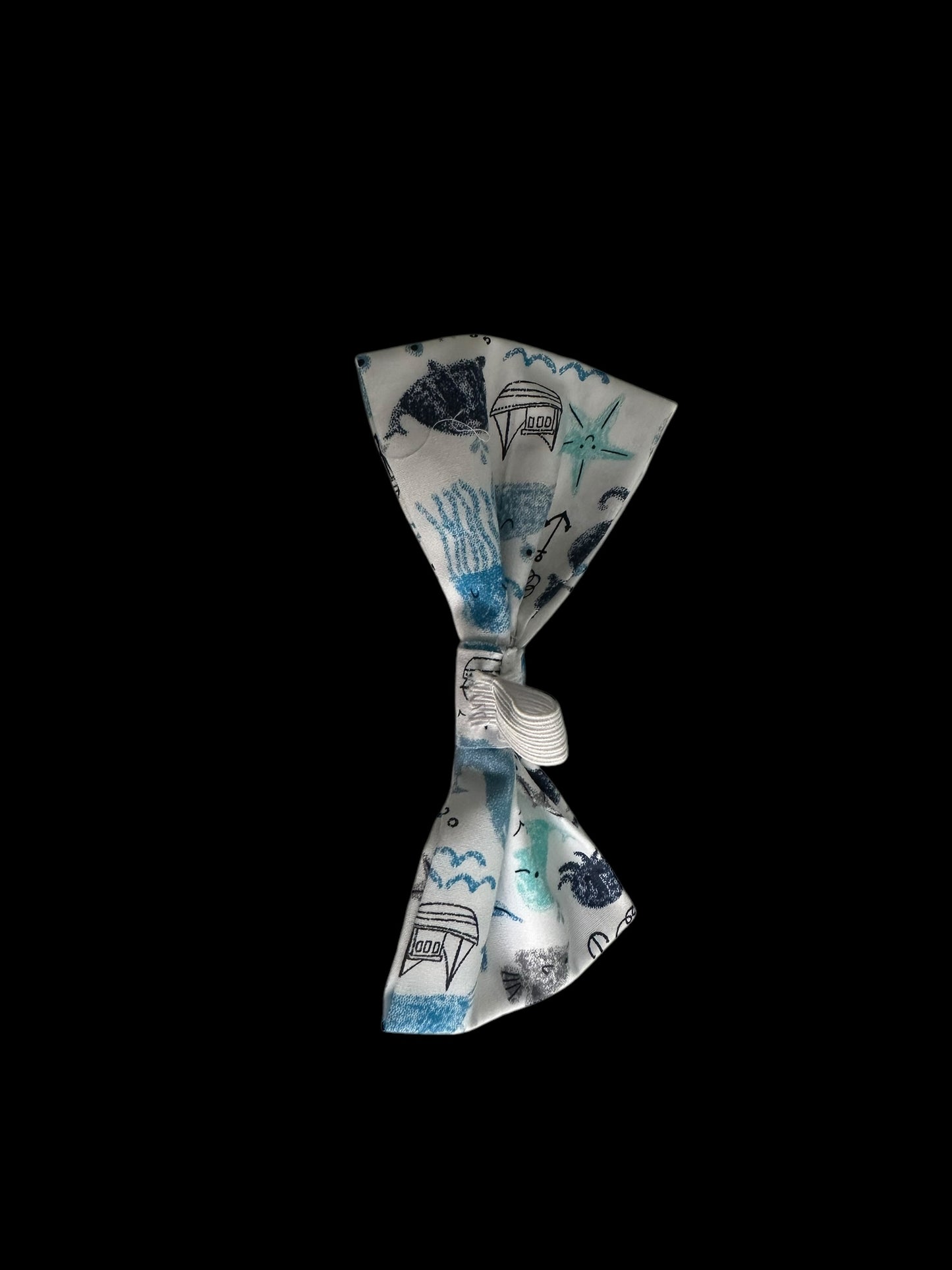 Medium dog bow ties- white boats and starfish