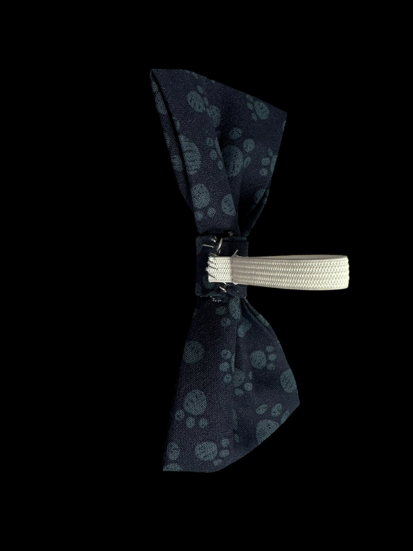 Medium bow ties- Navy with paw prints