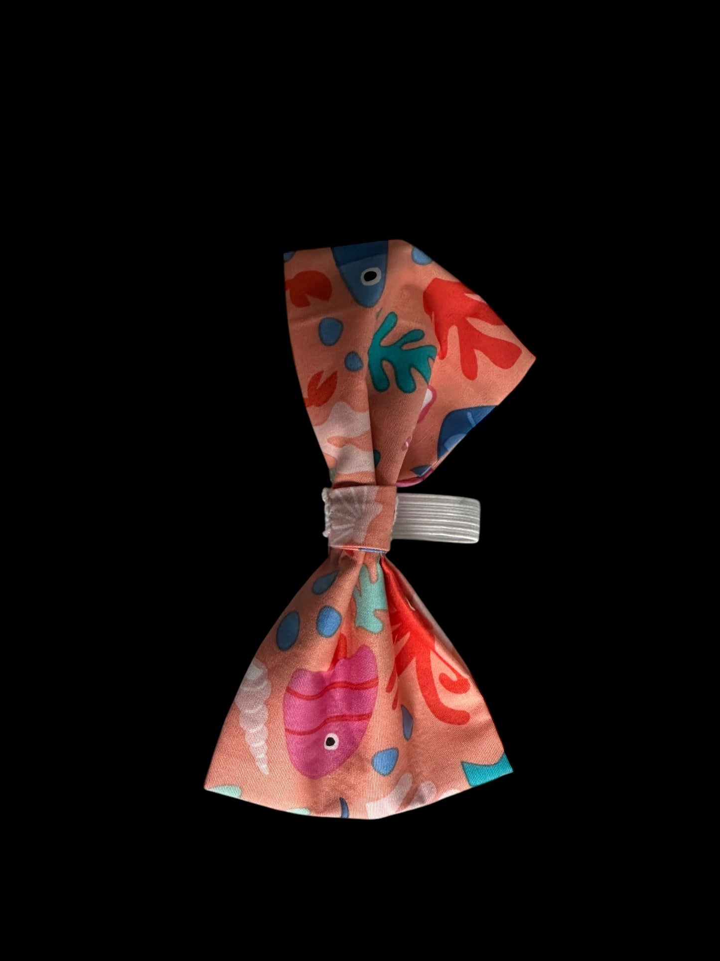 Medium bow ties- Peach under the sea