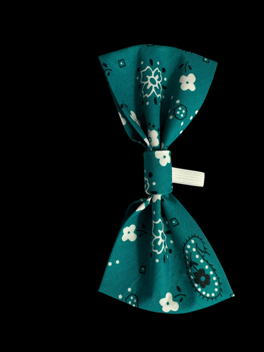 Medium bow ties- floral aqua