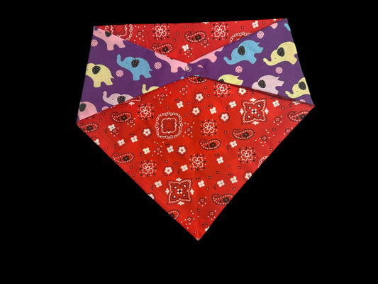 L Purple multicoloured elephants / red flowers